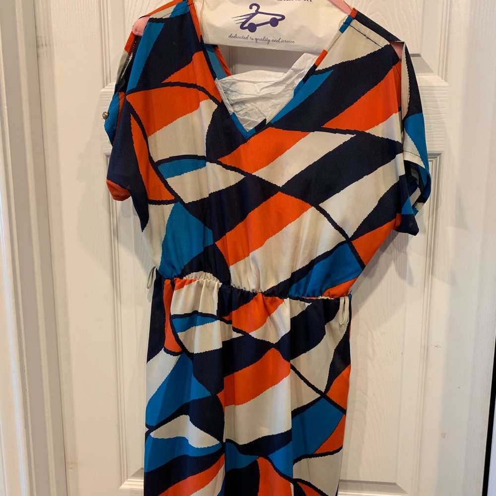 DUO Boutique Fun, Vibrant Dress